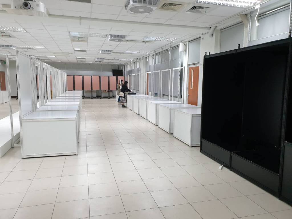 畢業展設計 進場施工 亞東技術學院有庠大樓