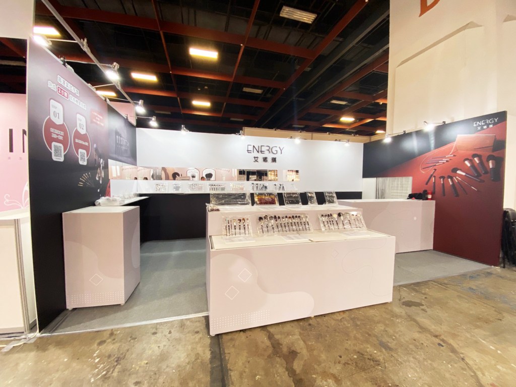 展場攤位設計 進場完工
