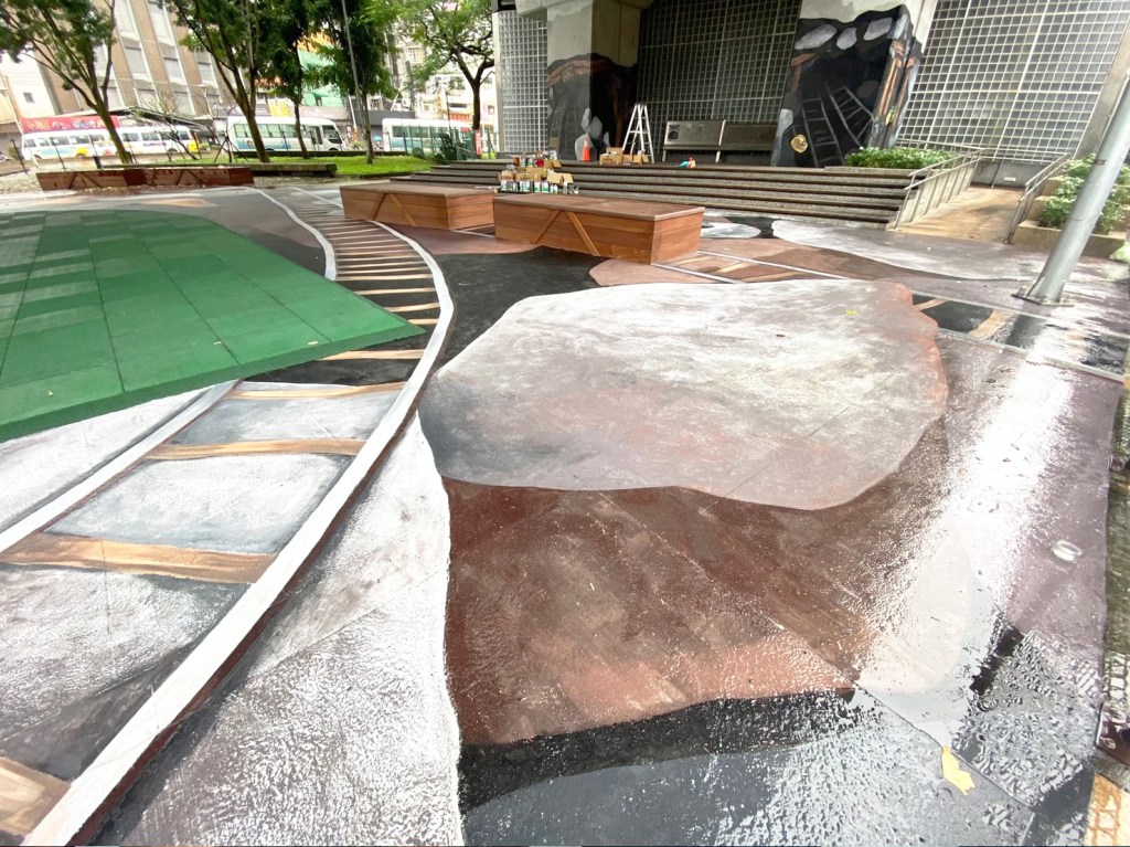 空間彩繪 汐止車站小廣場
