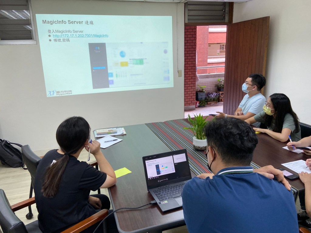 展示空間 臺師大文學院廊道設計 來做設計