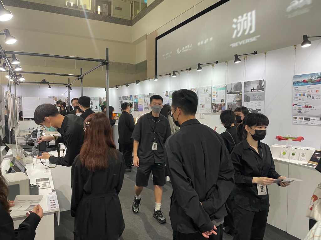 畢業展，校外展，畢業展規劃，校外展規劃 來做設計 新一代設計展停辦 轉校內展