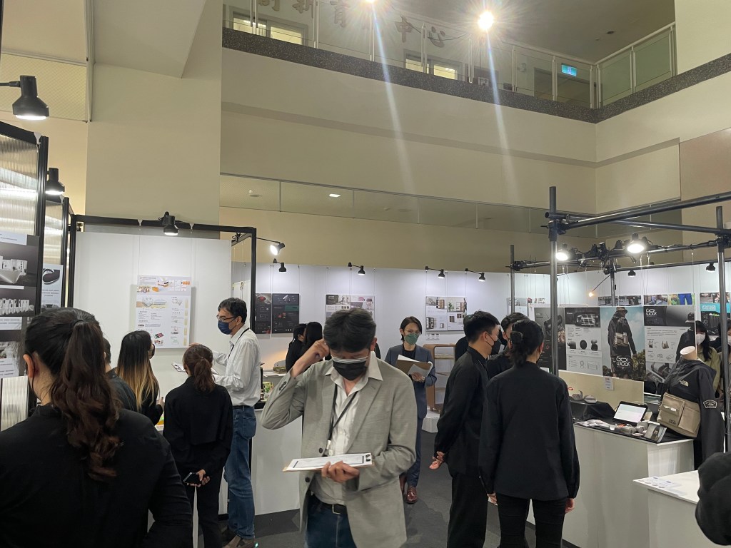 畢業展，校外展，畢業展規劃，校外展規劃 來做設計 新一代設計展停辦 轉校內展