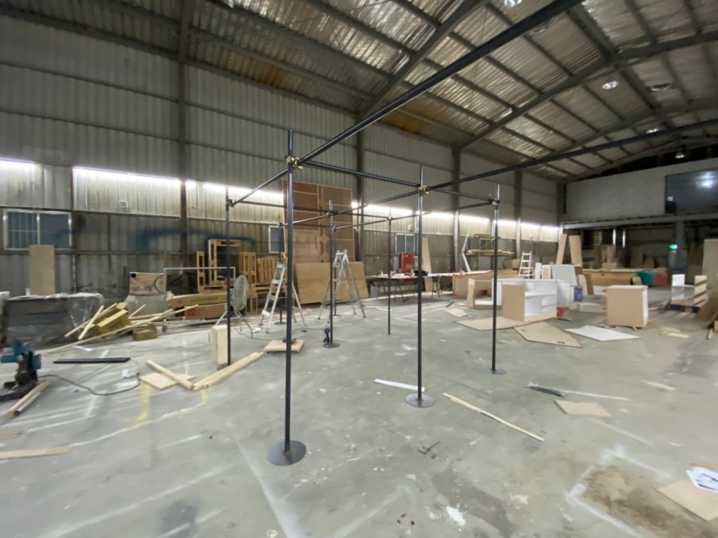 畢業展規劃，校內展規劃，形象設計，形象規劃，鋼管架結構