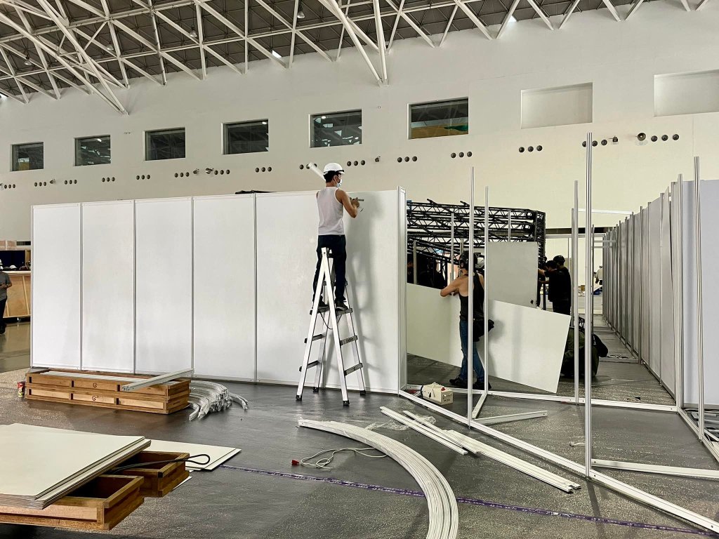 放視大賞，畢業展規劃，校外展規劃，進場施工