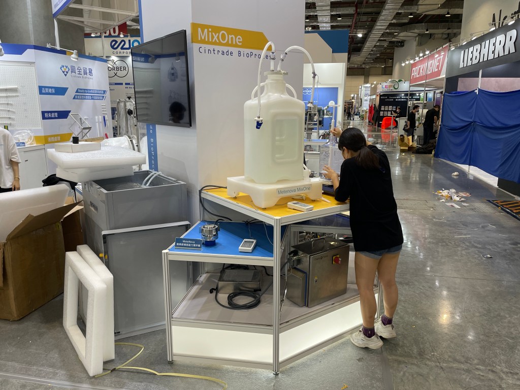 客戶進場佈展-來做設計側拍紀錄